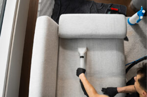 Read more about the article Curatare canapele Bucuresti – Rasfatul pe care mobilierul tau il merita